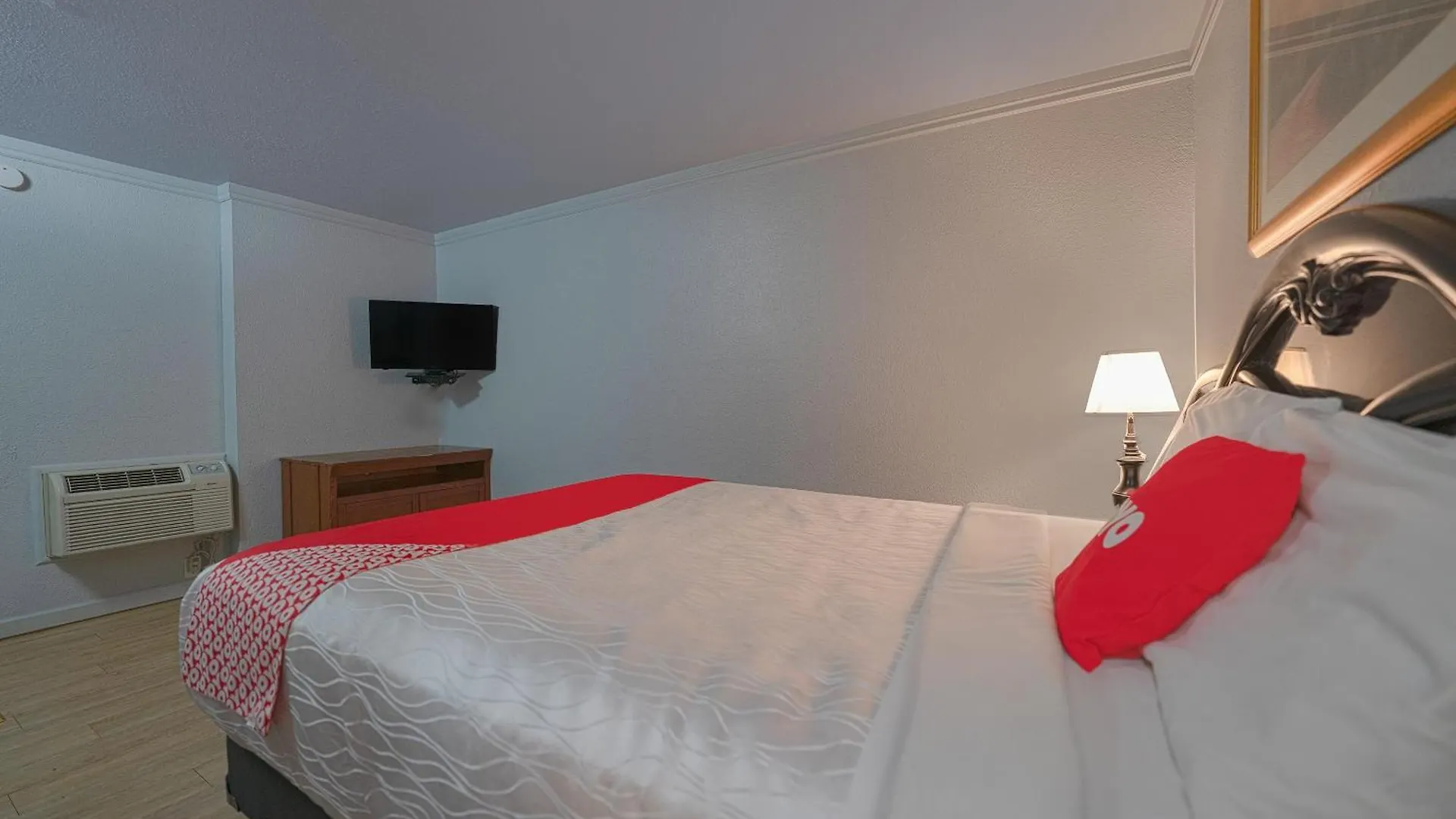 Oyo Hotel Portland Or Near Airport Gresham